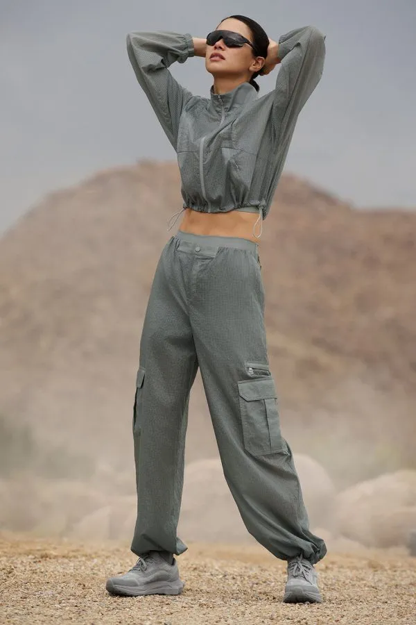 Transparente Game Time Jogginghose mit weitem Bein - Mondgrau